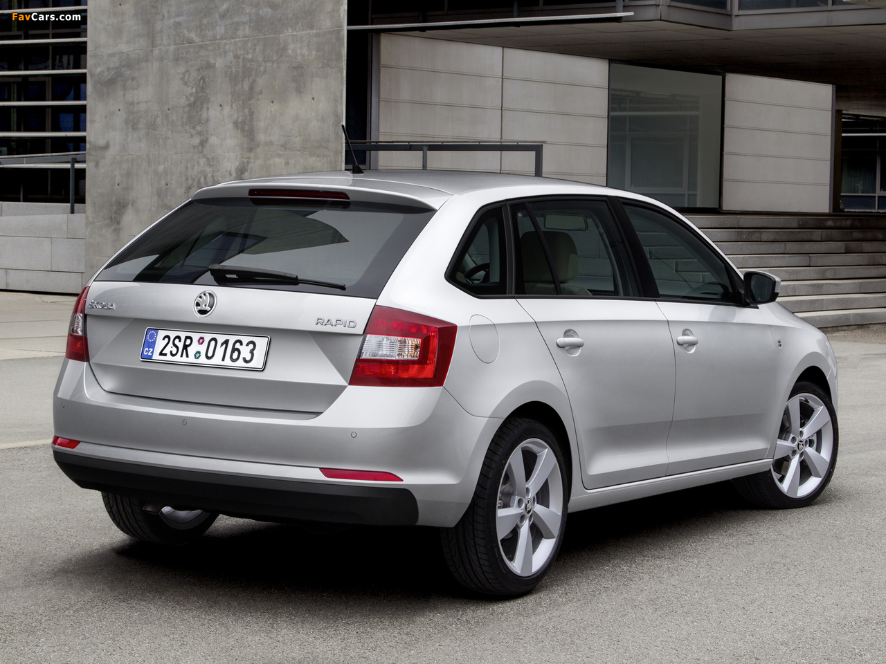 Škoda Rapid Spaceback 2013 images (1280 x 960)