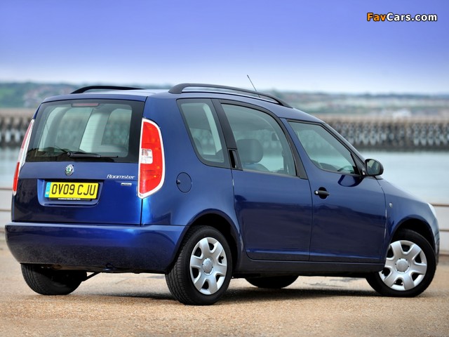 Pictures of Škoda Roomster UK-spec 2006–10 (640 x 480)