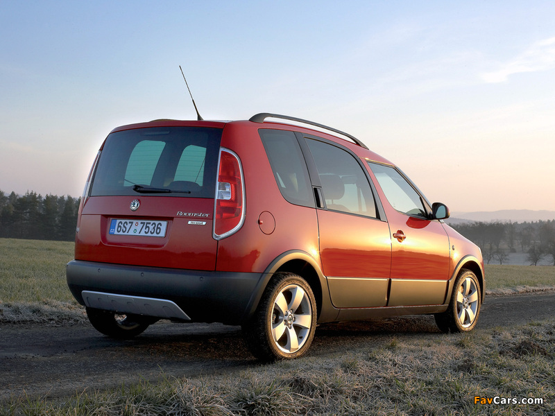 Pictures of Škoda Roomster Scout 2007–10 (800 x 600)