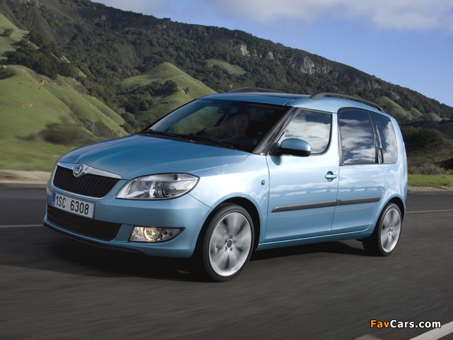 Pictures of Škoda Roomster 2010 (640 x 480)
