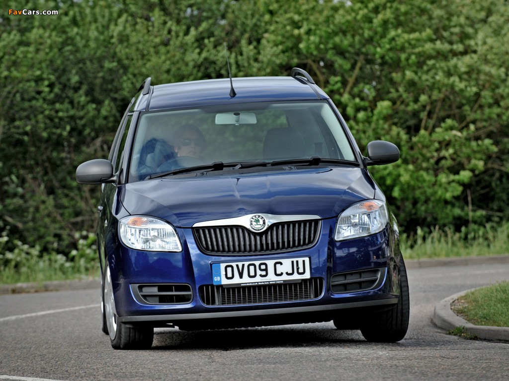 Škoda Roomster UK-spec 2006–10 images (1024 x 768)