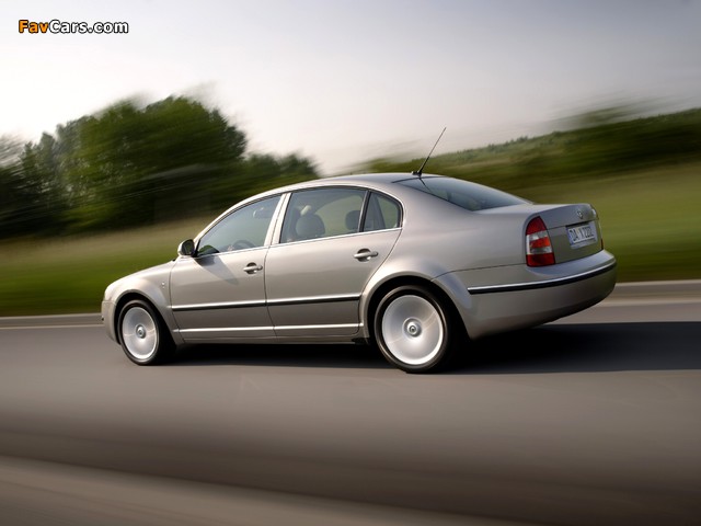 Images of Škoda Superb 2006–08 (640 x 480)