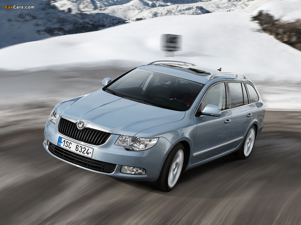 Images of Škoda Superb Combi 4x4 2010–13 (1024 x 768)