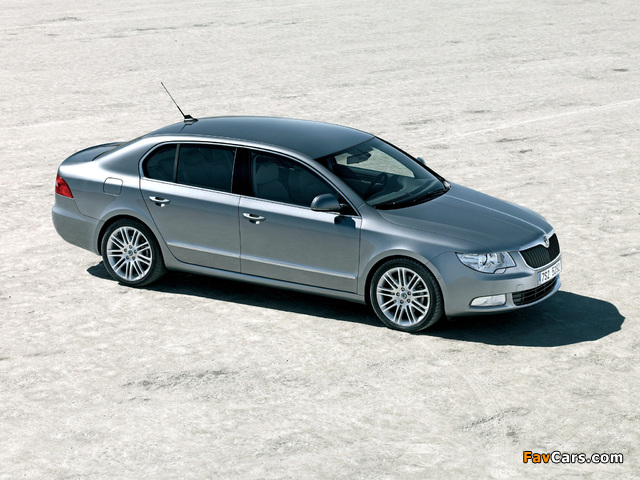 Photos of Škoda Superb 2008–13 (640 x 480)