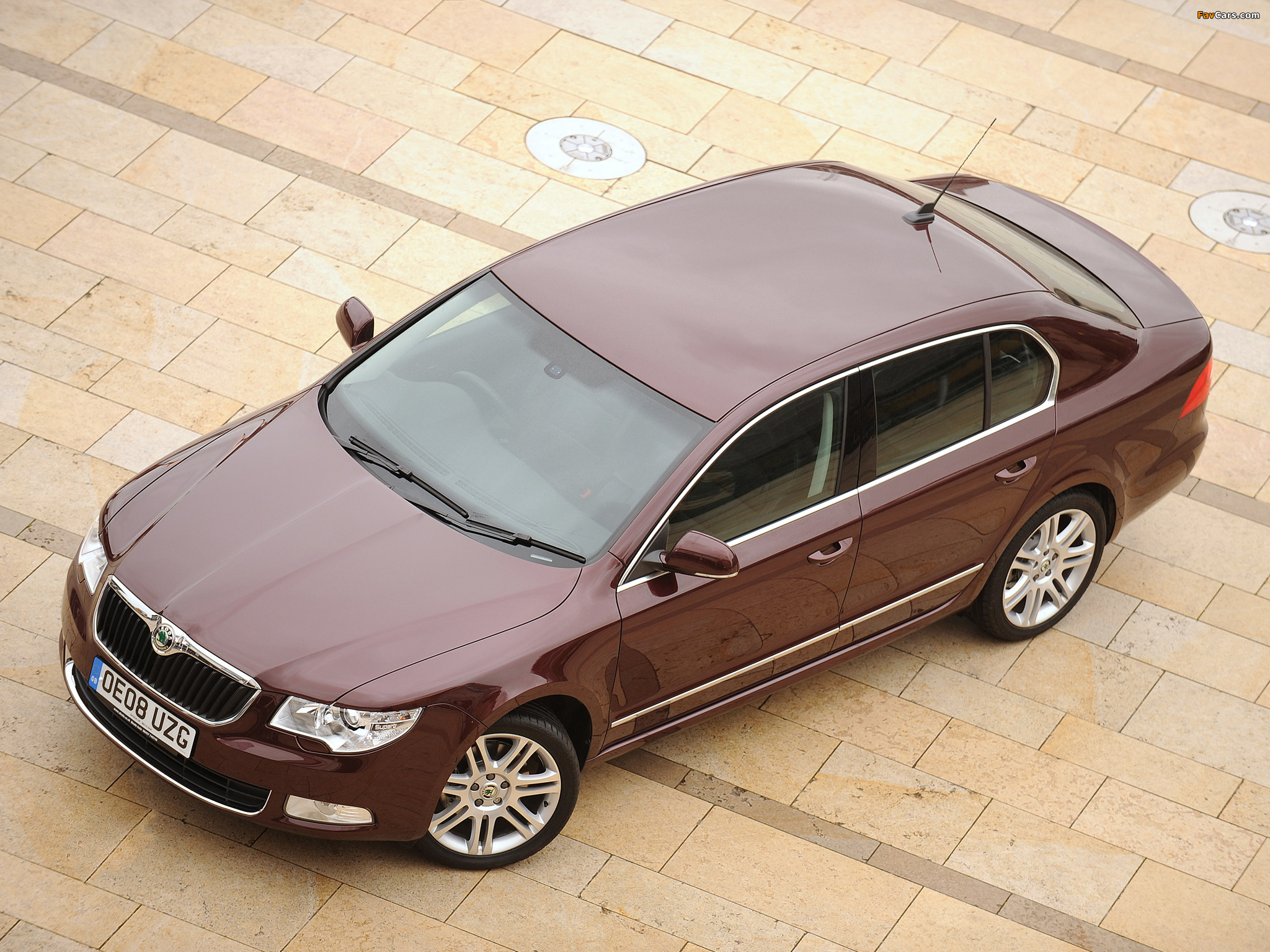 Photos of Škoda Superb UK-spec 2008–13 (2048 x 1536)