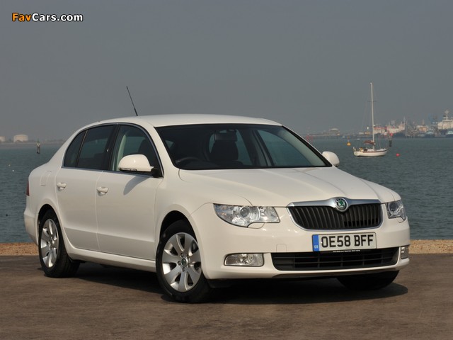 Photos of Škoda Superb GreenLine UK-spec 2009 (640 x 480)