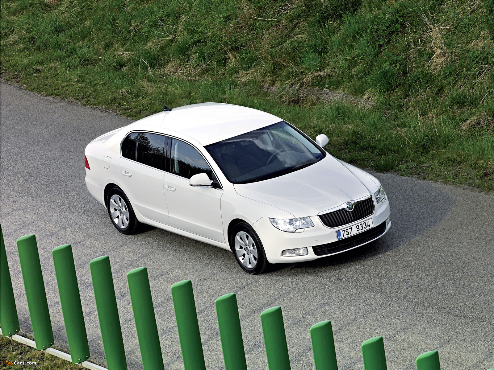 Photos of Škoda Superb GreenLine 2009–13 (1600 x 1200)