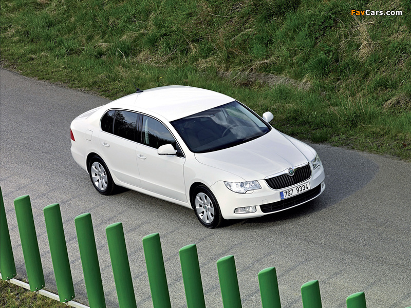 Photos of Škoda Superb GreenLine 2009–13 (800 x 600)