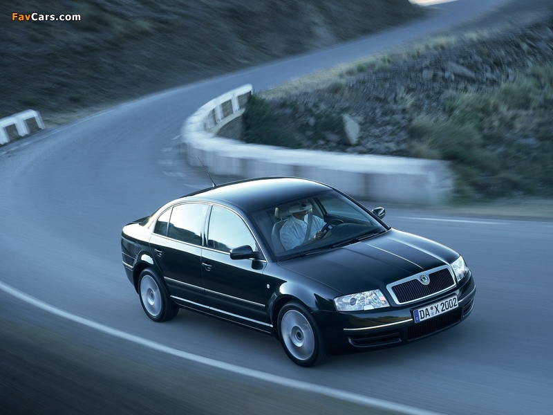 Škoda Superb 2002–06 wallpapers (800 x 600)