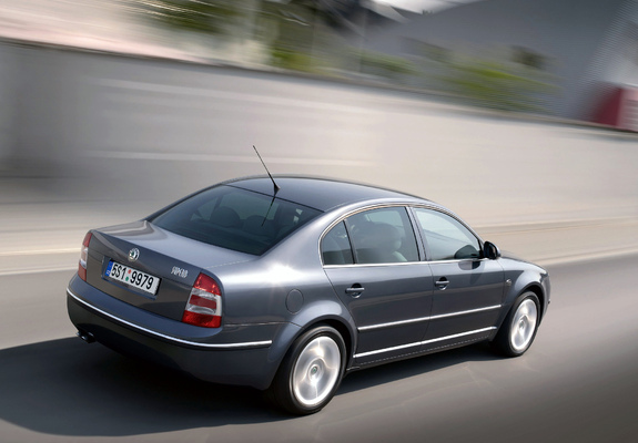 Škoda Superb 2006–08 photos