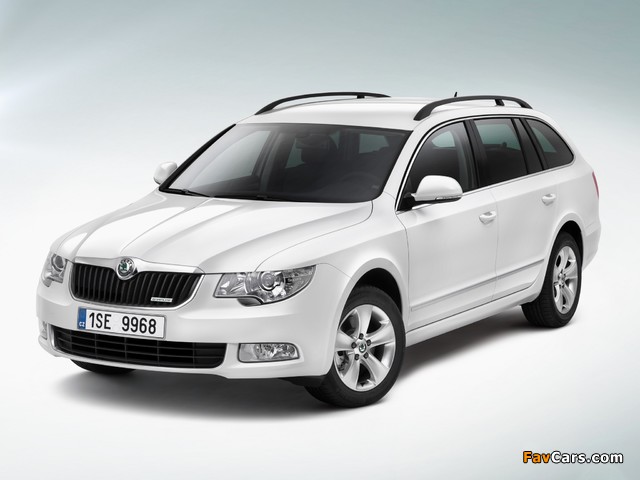 Škoda Superb Combi GreenLine 2009–13 images (640 x 480)