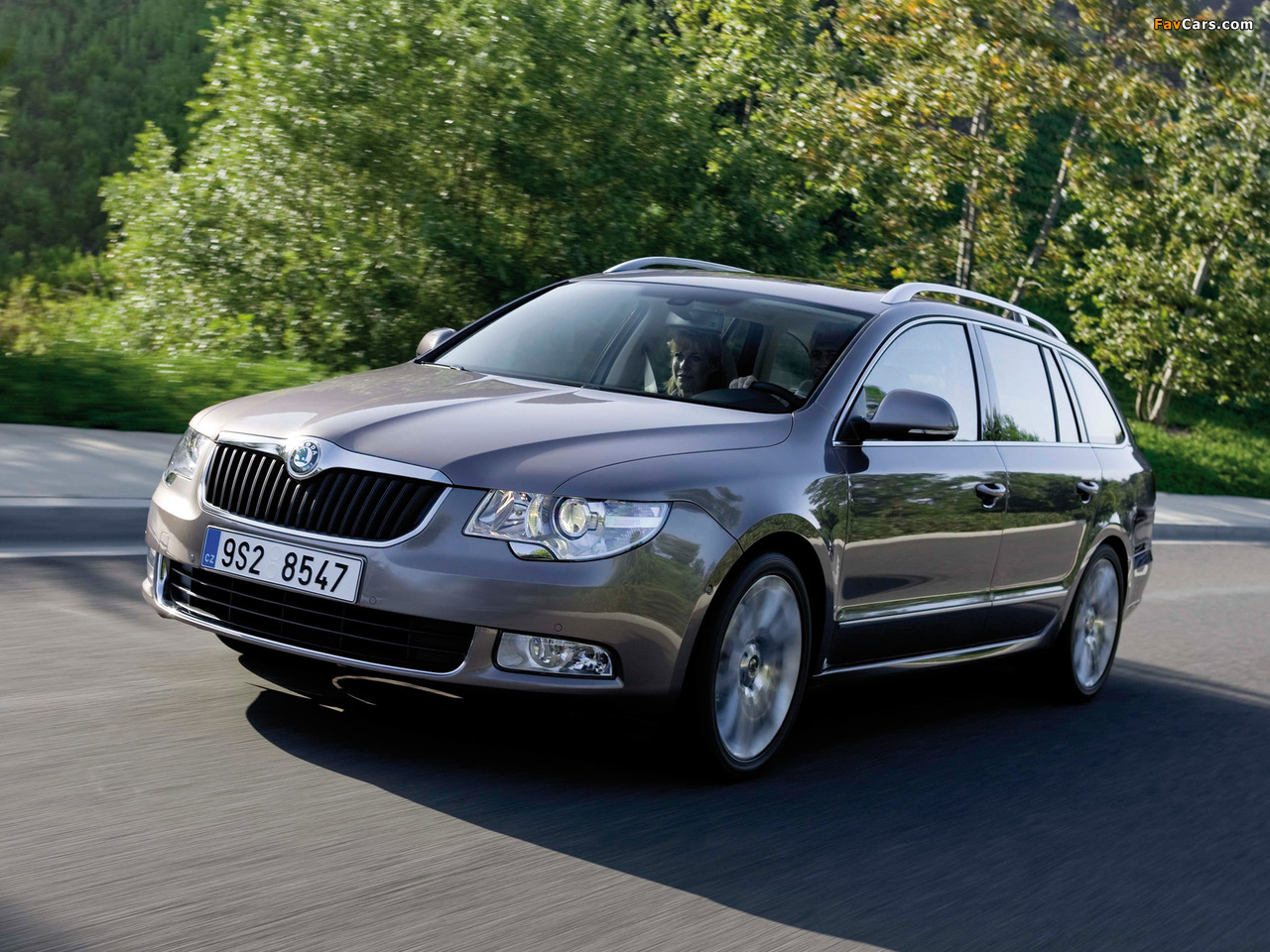 Škoda Superb Combi 2009–13 photos (1280 x 960)