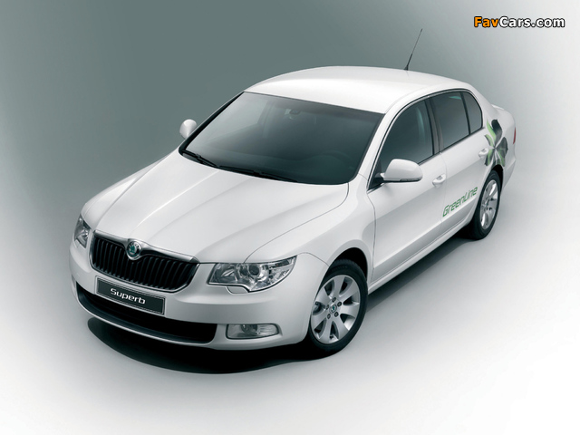 Škoda Superb GreenLine 2009–13 wallpapers (640 x 480)