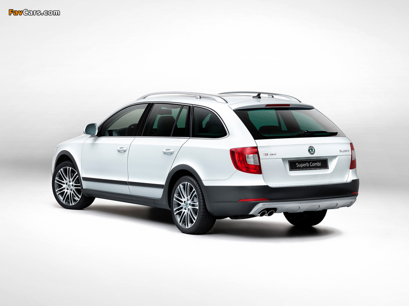 Škoda Superb Combi Outdoor 2012–13 pictures (800 x 600)