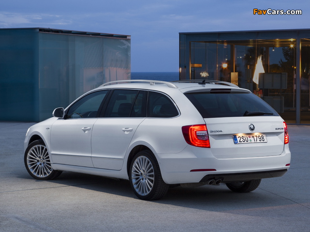 Škoda Superb Combi Laurin & Klement 2013 images (640 x 480)