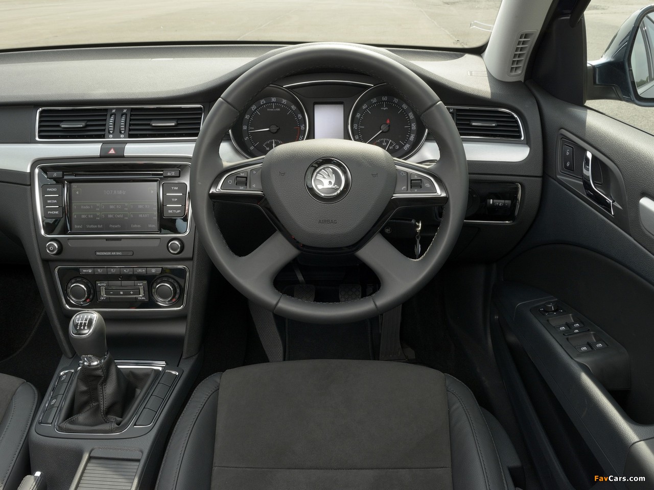 Škoda Superb GreenLine UK-spec 2013 images (1280 x 960)