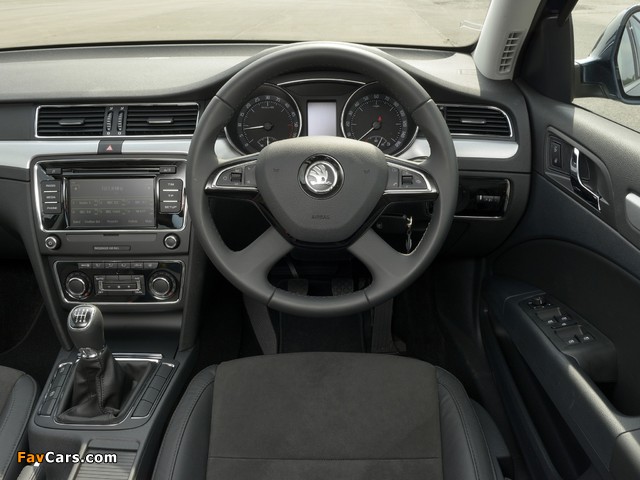Škoda Superb GreenLine UK-spec 2013 images (640 x 480)