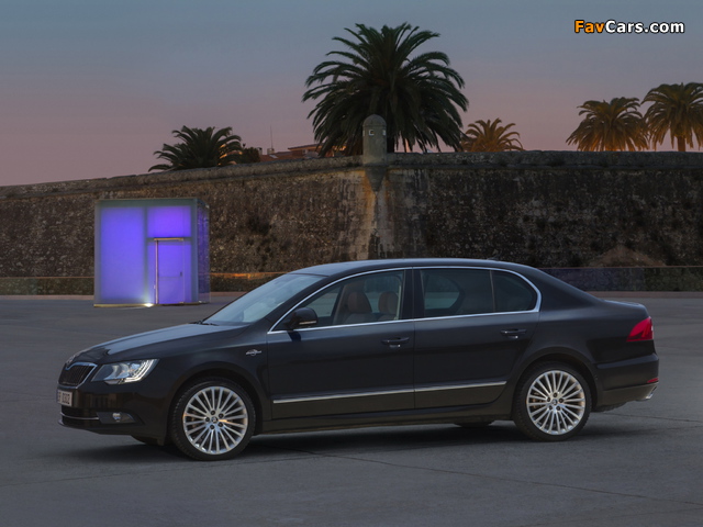 Škoda Superb Laurin & Klement 2013 pictures (640 x 480)