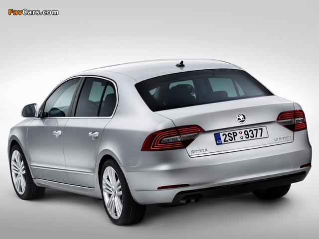 Škoda Superb 2013 pictures (640 x 480)