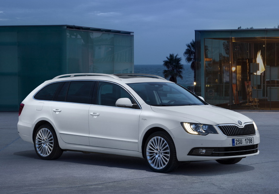 Škoda Superb Combi Laurin & Klement 2013 wallpapers