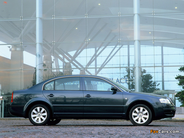 Škoda Superb UK-spec 2002–06 wallpapers (640 x 480)