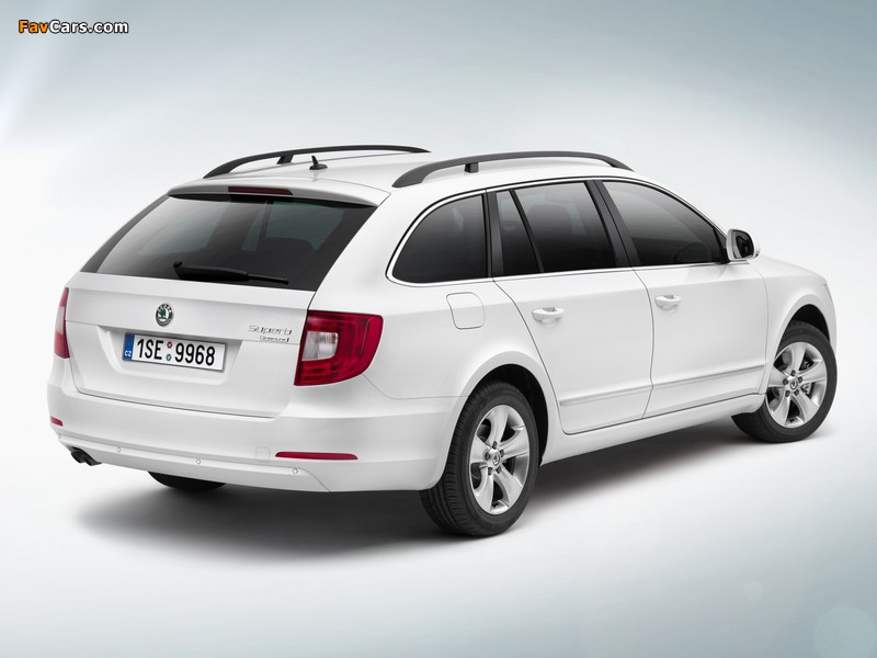 Škoda Superb Combi GreenLine 2009–13 wallpapers (800 x 600)