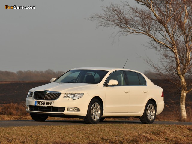 Škoda Superb GreenLine UK-spec 2009–13 wallpapers (640 x 480)