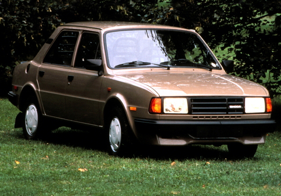 Škoda 135 GLI 1989–90 pictures