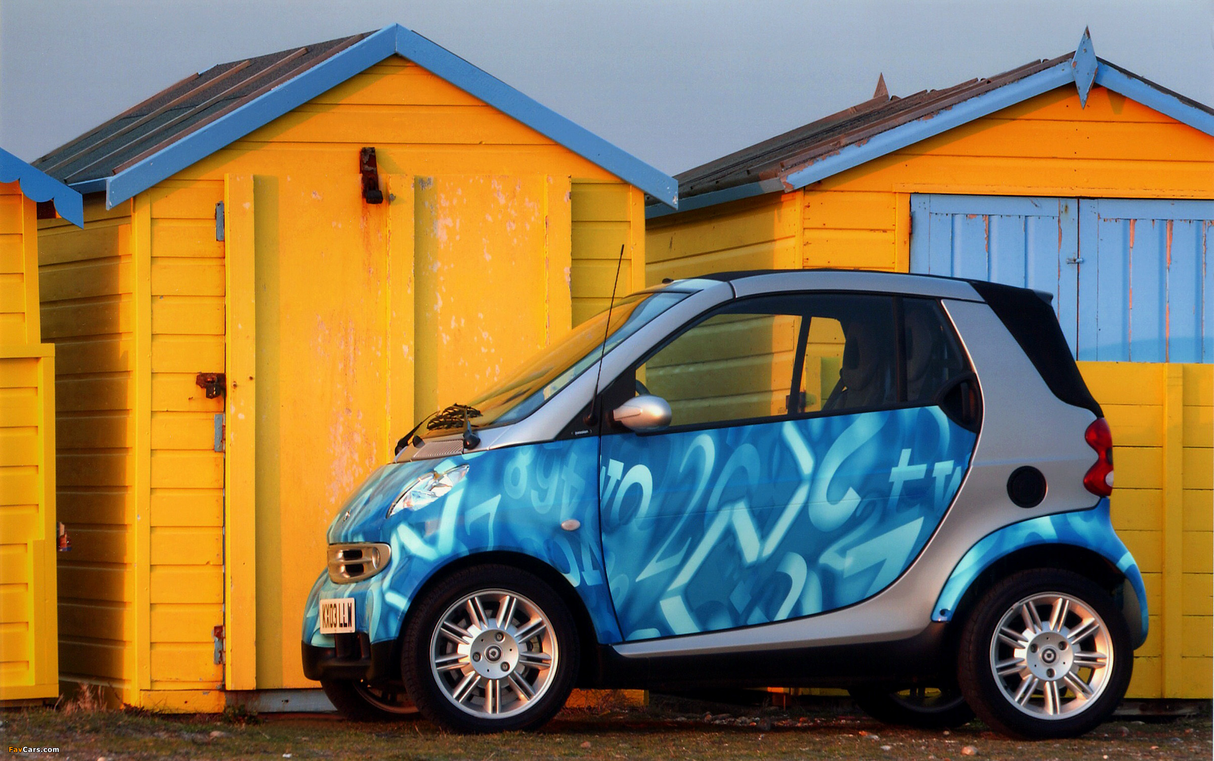 Pictures of Smart City Cabrio UK-spec 2000–04 (2400 x 1506)