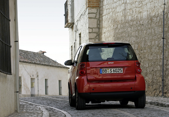 Smart ForTwo Passion Coupe 2007–10 pictures