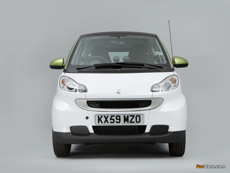 Smart ForTwo Electric Drive UK-spec 2009–11 images (800 x 600)