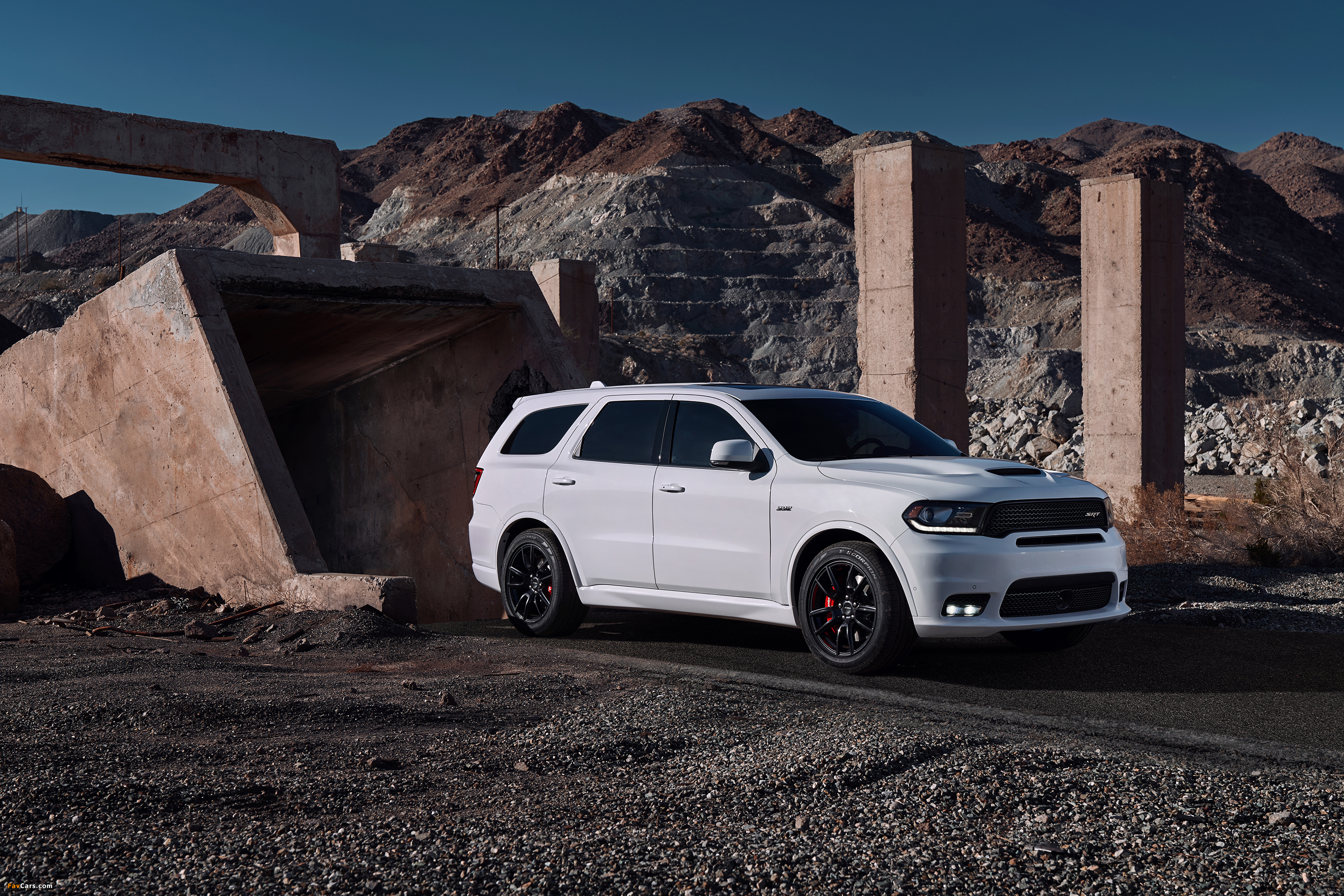 Photos of 2018 Dodge Durango SRT (WD) 2017 (3000 x 2001)