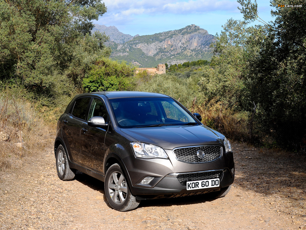 SsangYong Korando UK-spec 2011 pictures (1280 x 960)