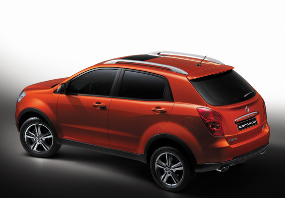 SsangYong Korando 2010 wallpapers