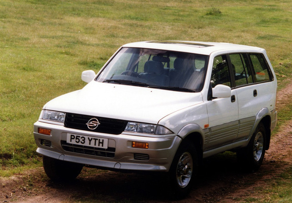 SsangYong Musso UK-spec 1993–98 pictures