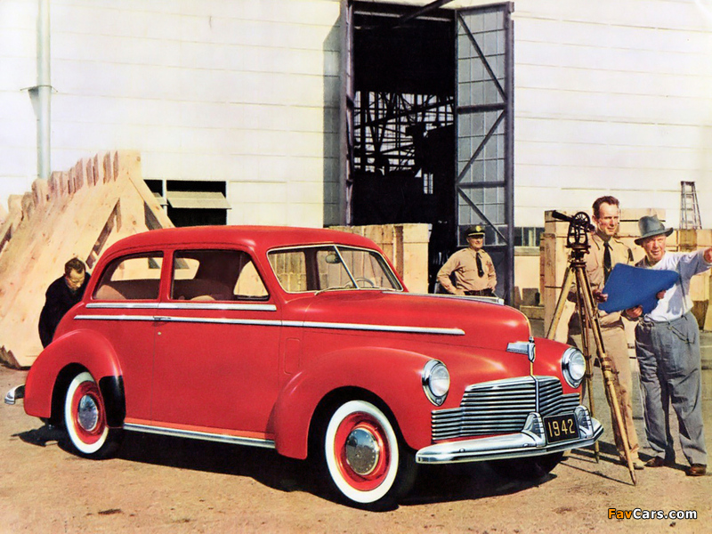 Images of Studebaker Champion Deluxstyle Club Sedan 1942 (800 x 600)