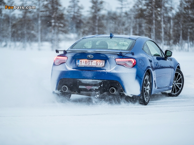 Pictures of Subaru BRZ (ZC6) 2016 (640 x 480)