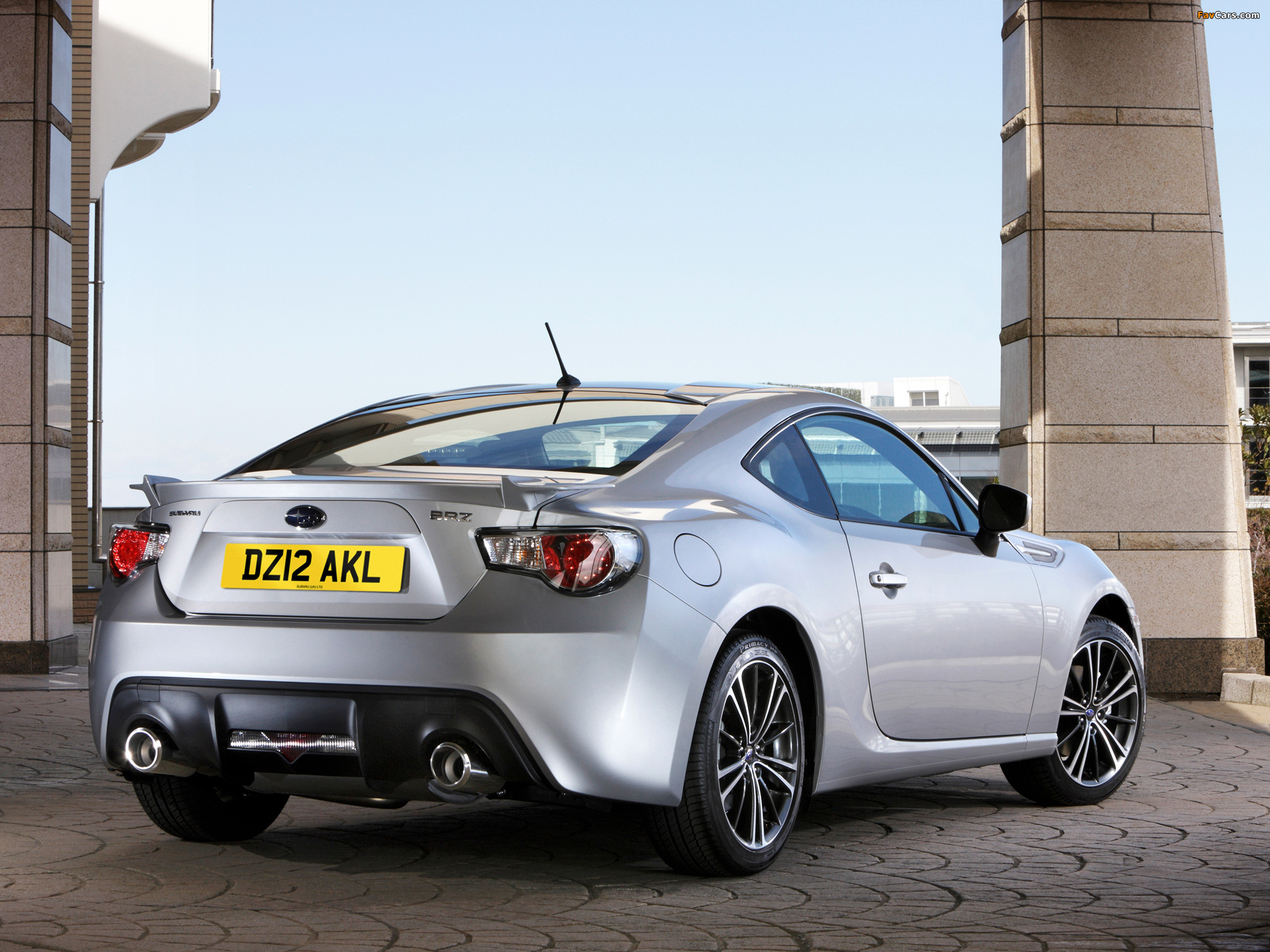 Subaru BRZ Aero Package UK-spec (ZC6) 2012 wallpapers (2048 x 1536)