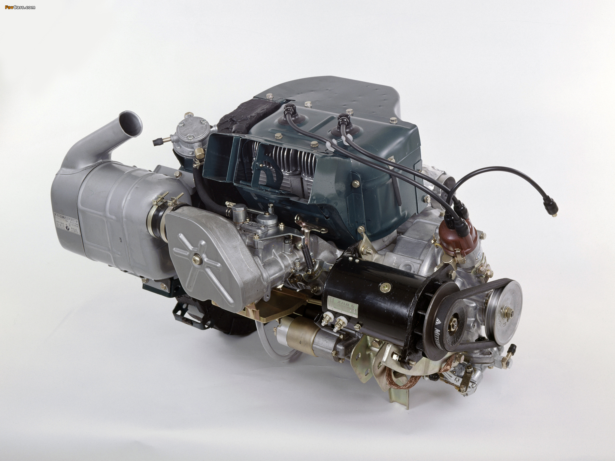 Photos of Engines  Subaru EK33 (2048 x 1536)