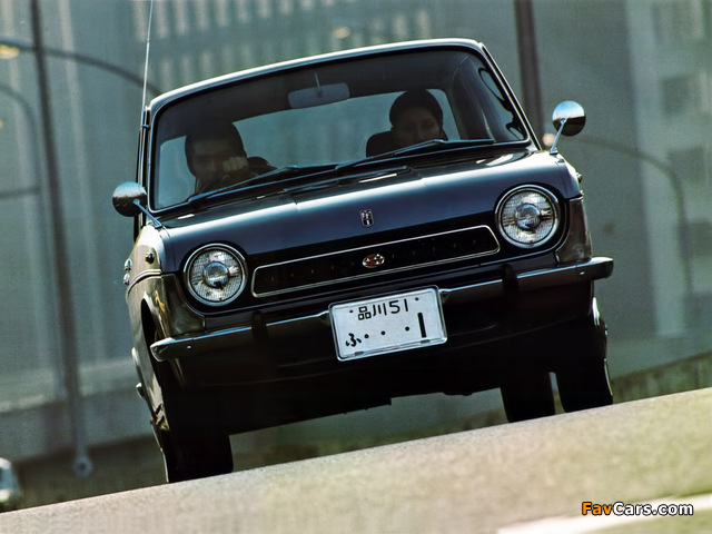 Subaru FF-1 Sedan 1969–73 pictures (640 x 480)