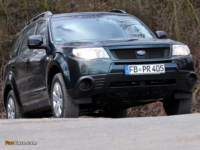 Images of Subaru Forester 30 Jahre (SH) 2010 (640 x 480)