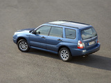 Photos of Subaru Forester 2.0X 2005–08