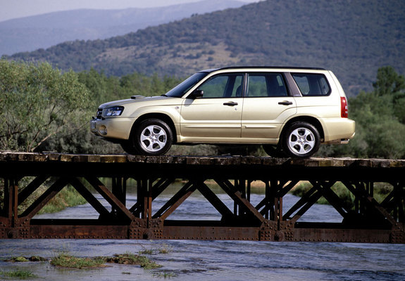 Pictures of Subaru Forester XT 2003–05