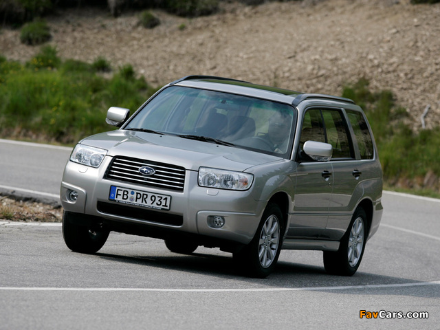 Pictures of Subaru Forester 2.0X 2005–08 (640 x 480)