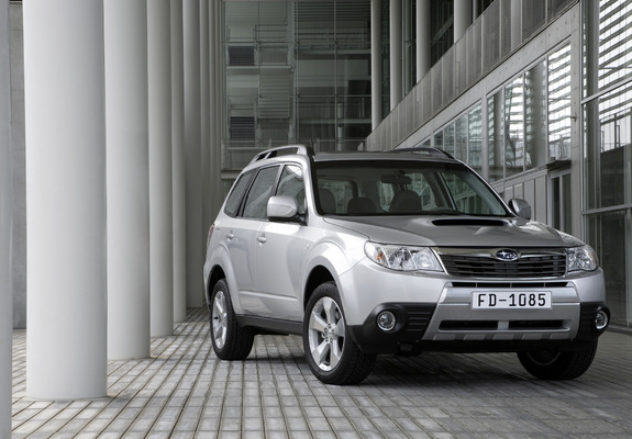 Pictures of Subaru Forester 2.0D 2008–11