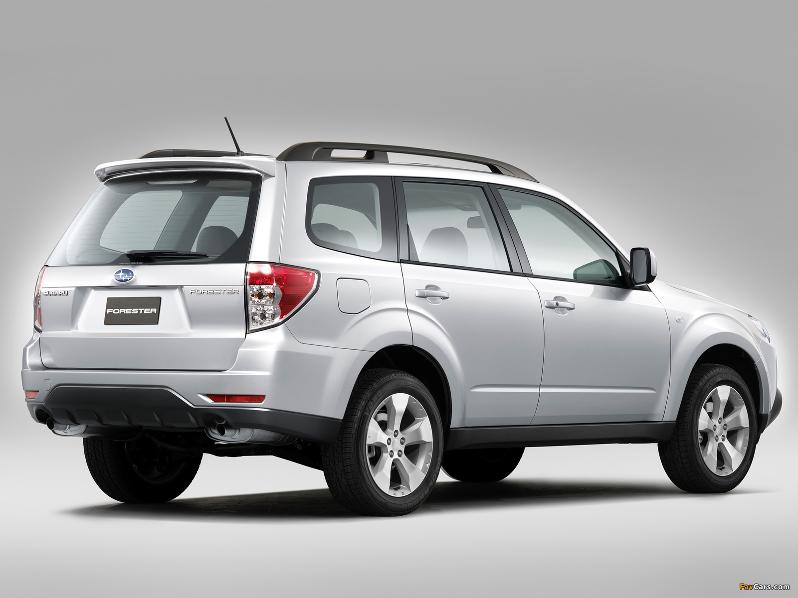 Pictures of Subaru Forester 2.0D 2008–11 (1600 x 1200)