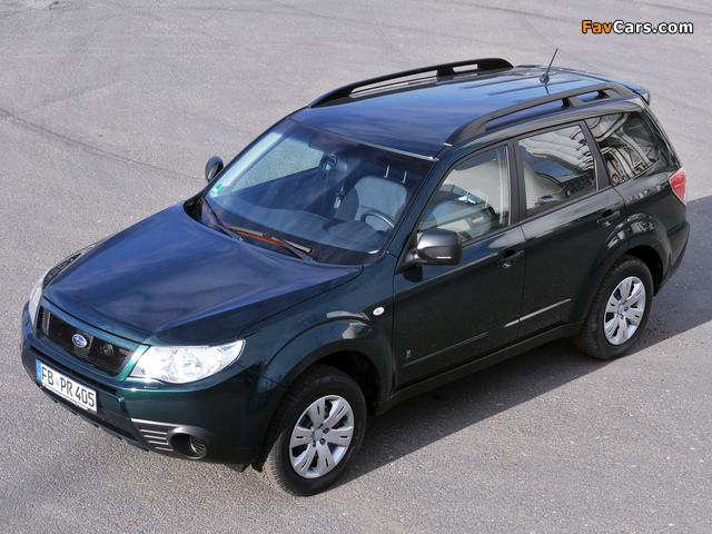Pictures of Subaru Forester 30 Jahre (SH) 2010 (640 x 480)
