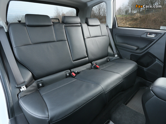 Pictures of Subaru Forester 2.0XT UK-spec 2013 (640 x 480)