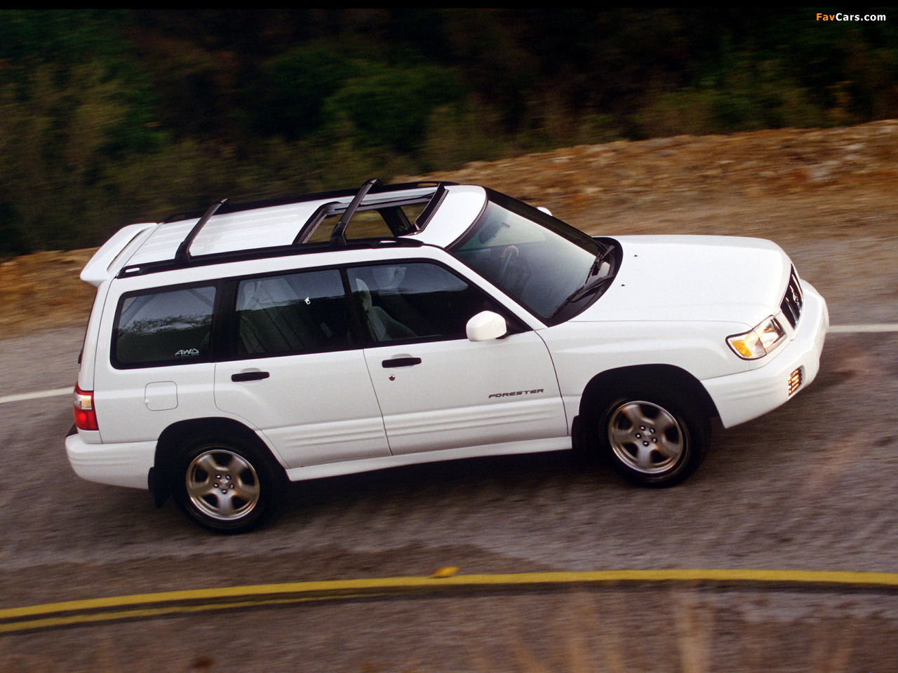 Subaru Forester 2.0GX US-spec (SF) 2000–02 images (1280 x 960)