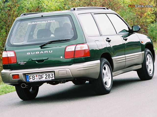 Subaru Forester 2.0GX 2000–02 wallpapers (640 x 480)